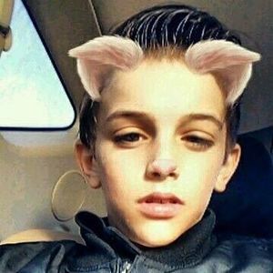 Meet your Posher, Caleb